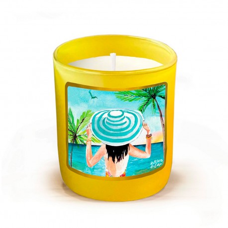 Bougie parfumée 220gr en verre jaune - Femme à la plage